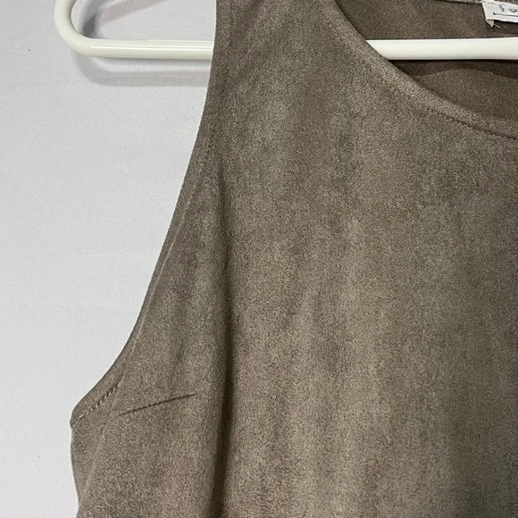 Love Riche large NWT suede like sleeveless dress with fringe. (J) - Picture 6 of 7